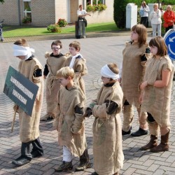 De arme stakkers - Toneelvereniging Plankenkoorts 